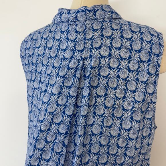 Tommy Bahama Linen Pineapple Print Button Down Sleeveless Blouse Blue White | XL - Picture 7 of 9